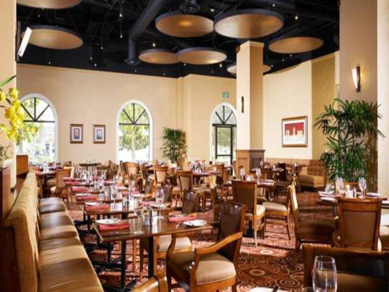 Doubletree Suites By Hilton Anaheim Resort/Convention Center Екстериор снимка